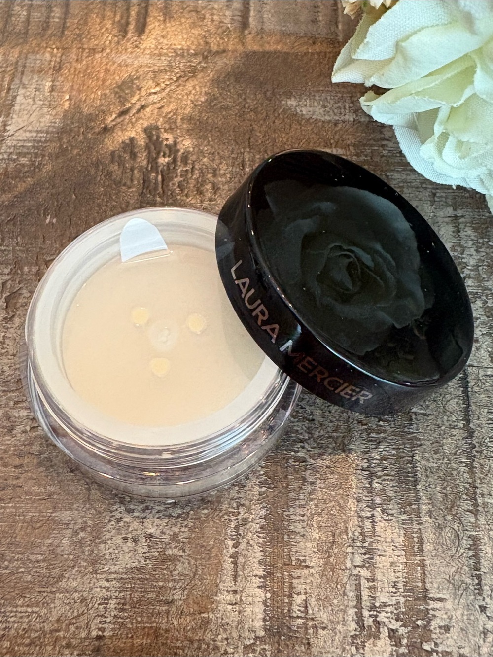 NEW Laura Mercier LOOSE Translucent SETTING POWDER + **Bonus** UNDER EYE Powder! - Picture 3 of 6